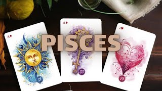 PISCES ❤️💫,​magic 👑SOMEONE IS CRYING OVER YOU😭​A FRIEND IS GIVING THEM ADVICE ON HOW TO WIN💍U BACK