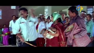 Chinnodu Telugu Movie | Raghu Babu Comedy Scene | Sumanth | Charmme Kaur | ETV Cinema