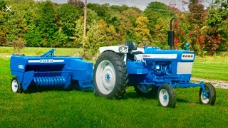 Ford 4000 baling with a ford 542 baler