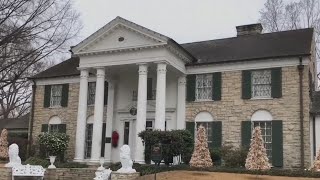 Midwest woman pleads guilty to federal charge in plot to sell Graceland