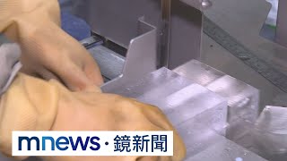 天氣熱冰店爆人潮！　製冰廠日賣2萬塊冰磚｜#鏡新聞