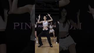 Blackpink Pink Venom dance practice. please ask me a question😁