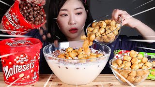 ASMR BRITISH AND KOREAN SNACKS! 🇬🇧CHOCOBALLS WITH WHIPPING CREAM CEREAL MUKBANG EATING SHOW