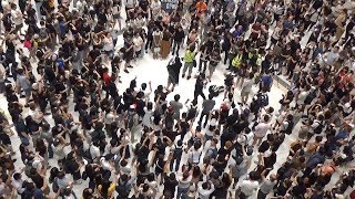 自由求める「抵抗の歌」香港で広がる　各地で連日合唱