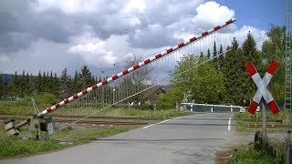 Spoorwegovergang Hessisch-Oldendorf (D) // Railroad crossing // Bahnübergang