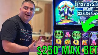 I Got That $250 MAX BET Bonus On Lock It Link Slot Machine