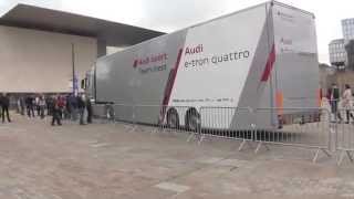 Le camion Audi arrive aux Jacobins