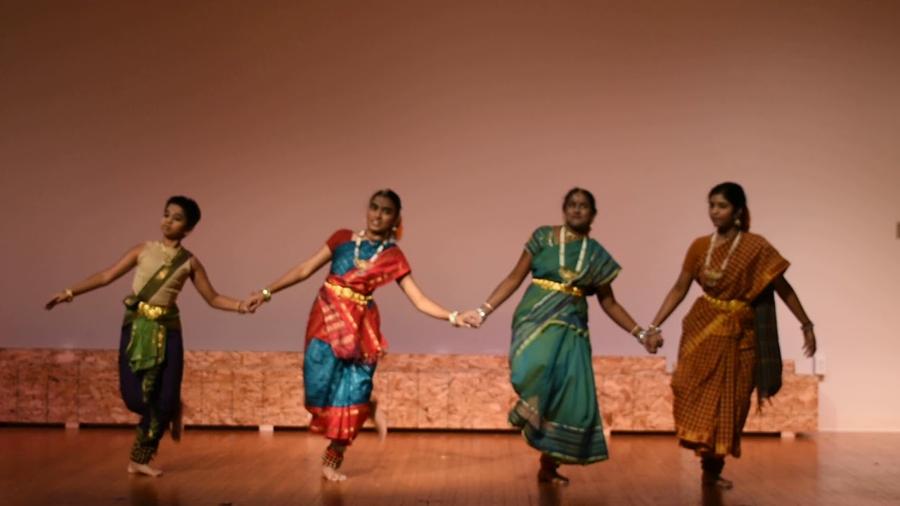 'Maithreem Bhajatha'- Sri Sai Dance Academy - YouTube