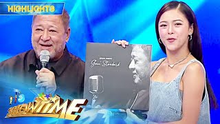 Kim Chiu, bumanat ng joke kay Direk Bobot Mortiz | It’s Showtime