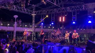 Stonehenge (HAKEN) Live on Cruise to the Edge