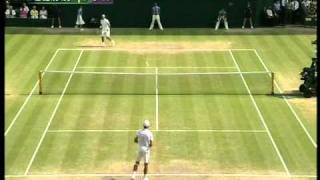 Djokovic wins 1st ever Wimbledon title