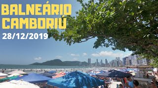 Praia lotada em Balneário Camboriú