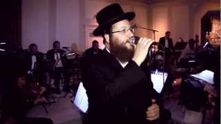 Shloime Daskal Singing \