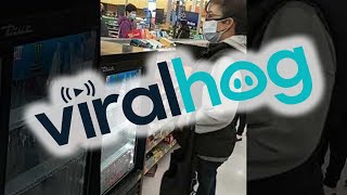 Walmart Customer Uses Makeshift Blowtorch Against Employees || ViralHog