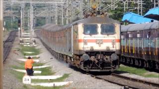 Primo Supremo Rajdhani overtakes Intercity Express at MPS [HD] .