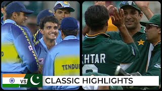 Final ball Pakistan v India THRILLER at the Gabba | From the Vault