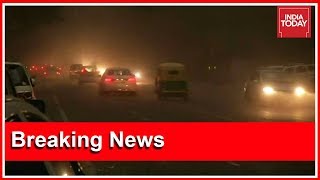 Dust Storm Hits Delhi-NCR Region, Temperature Dips From 42 To 35 Degree Celsius