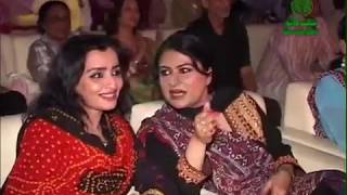 Laal Meri Pat sung By Shazia Khushk