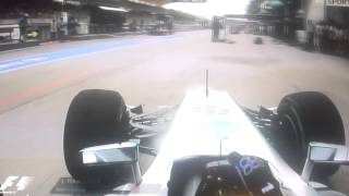 Lewis Hamiltion Stops at the Wrong Pits : Malaysia F1 2013