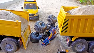 덤프트럭 자동차 장난감 구출놀이 포크레인 중장비 놀이 Dump Truck with Excavator Car Toy Play