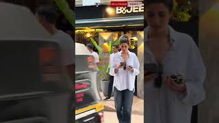 #Karishma Tanna snap Boojee Cafe bandra exclusive #karishmatanna #trendingreelsvideo