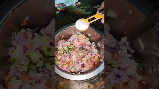 बची हुई रोटी से झटपट नाश्ता बनाए ........ #food #breakfastfood #cooking #villegefood #shortsvideo