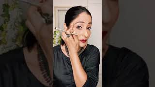 LATAA'S HACKS | KNOW PERFECT LENGTH OF THE EYEBROWS | LATA SABHARWAL (LATAA SABERWAL) #shorts