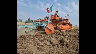 Giornata di aratura con Fiat Boghetto, Landini 5000, Caterpillar D4, Fiat AD7 e 55, Landini Velite