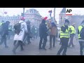 French police clash with protesters in Paris