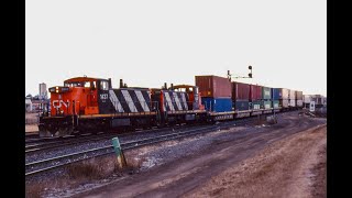 CN, CP and VIA in Portage La Prairie, Fort Rouge \u0026 Winnipeg, Manitoba 2002