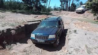 Jeep Grand Cherokee Crockerts Hope 4x4 playground