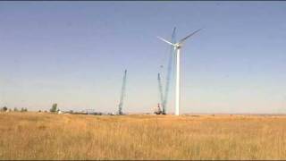 Short time lapse of a 1.5 MW wind turbine installation at the National Renewable Energy Laboratory