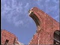 1993年の軍艦島：上陸して島内をかなり歩きます　最後は山頂の神社へ