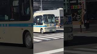 横浜市営バス　８ー３９６７号車　回送車　星川一丁目交差点通過　#横浜市営バス #回送車 #日野 #ポンチョロングノンステップ #hino #shorts