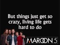 Maroon 5 - Sunday Morning Lyrics