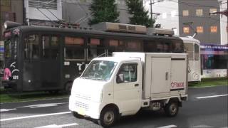 鹿児島市電　かわいい白熊、黒豚（でんでん電車）風景