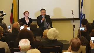 Son of Chuine Sugihara speaking in Hebrew about his father in Tel Aviv Nobuki Sugihara