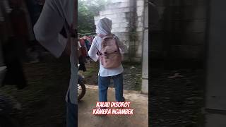 Kebiasaan kalau disorot camera ngambek#ojekonline #antarsekolah