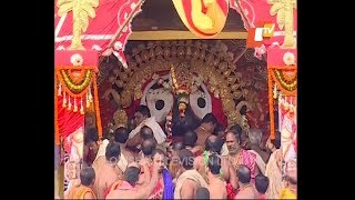 Lord Jagannath, Balabhadra, Devi Subhadra Suna Besha - Rath Yatra 2017