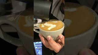 Barista Work Latte Art #trending #coffee #baristacoffee #baristas #shorts #ytshorts