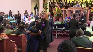 Family, friends say goodbye to teen soccer players