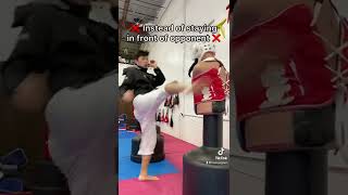 Beginner Sparring Tips - Changing Lines / Side Stepping - Taekwondo Kickboxing Karate Kickboxing