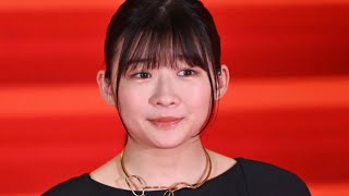 伊藤沙莉は「膝から崩れ落ちました…」と語り、紅白の裏話を披露しました。その内容に対してネットでは「泣けますね」「寅ちゃんは愛されてるなぁ」と感動の声が上がっています。