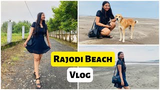 मुंबईमधील बीच जवळ असलेला अनोख Food Truck Cafe😍 | Rajodi Beach