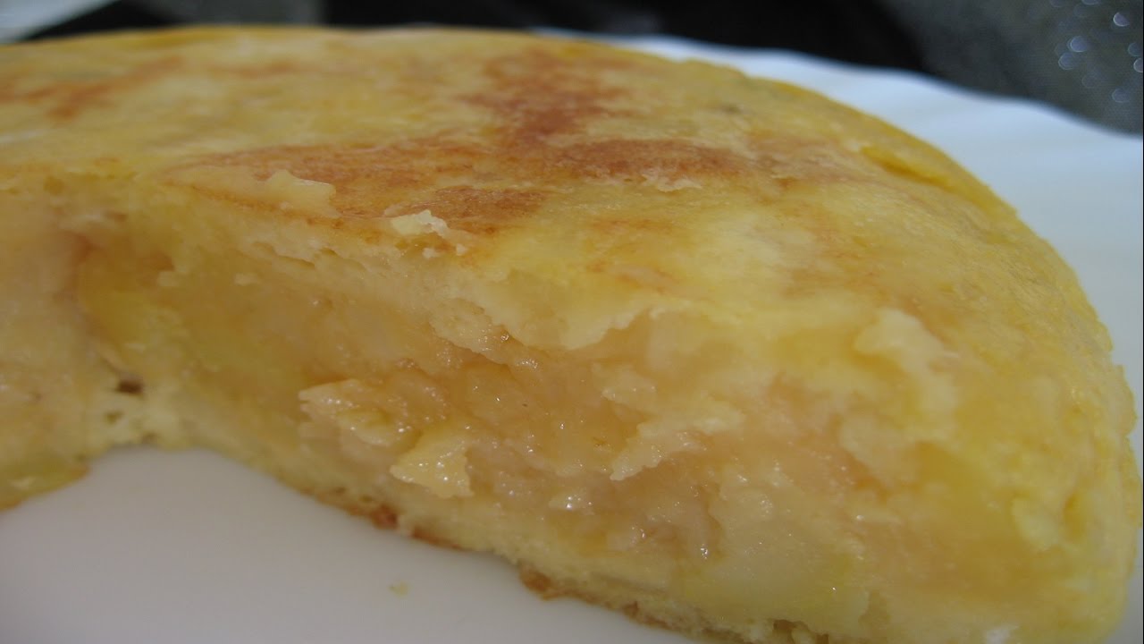 Tortilla De Patatas O Tortilla Española Jugosa De Papas - YouTube