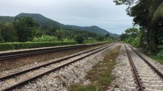 ขบวน 41 ด่วนพิเศษดีเซลราง ผ่านสถานีรถไฟทานพอ