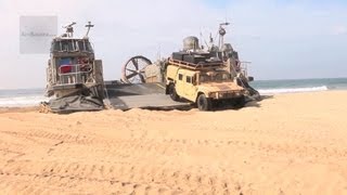 Assault Amphibious Vehicle \u0026 LCAC Air-cushion Vehicle Amphibious Landing