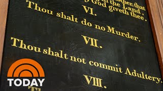 Critics threaten lawsuits after Louisiana's Ten Commandments law