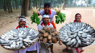 Bengali famous Ghot kochu diye Khoyra Ilish recipe | Taro root and fish curry for village people