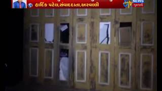 Arvalli: Bhiloda: Attack of 100 people in Takatuka village, damage to 20 vehicles_Etv News Gujarati